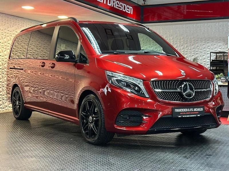 Gebraucht Mercedes V300 AMG 239 PS (175 kW) 2020 Rot Van / Kleinbus