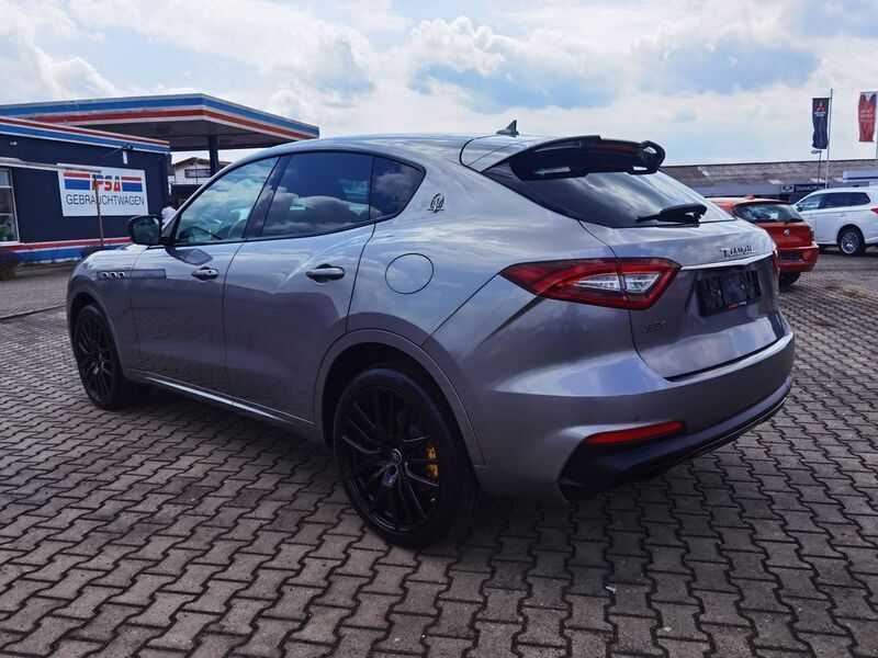 Gebraucht Maserati Levante 430 PS (316 kW) 2020 Grau SUV