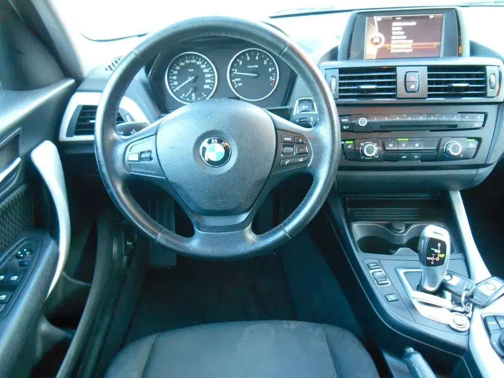 Gebraucht BMW 118 170 PS (125 kW) 2014 Silber Kleinwagen