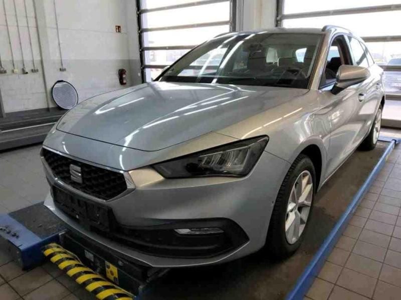 Gebraucht Seat Leon ST Style 150 PS (110 kW) 2024 Silber Kombi