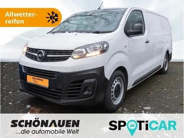 Jade weiss/arktis weiss Gebraucht 2021 Opel Vivaro-e Combi Van | 18.750 € (Teuer) - Bild 1/4