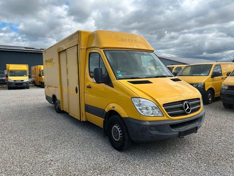 Gelb Gebraucht 2011 Mercedes Sprinter Van | 10.880 € (Guter Preis) - Bild 1/3