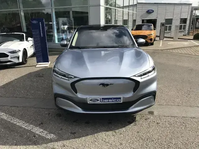 Gebraucht Ford Mustang Mach-E 197 kW (269 PS) 2023 Iced blue silver (silber) SUV
