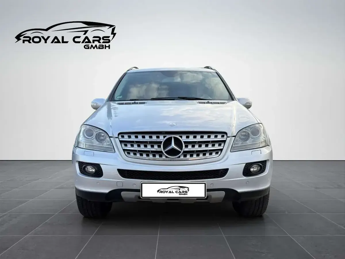 Gebraucht Mercedes ML320 224 PS (164 kW) 2006 Silber SUV