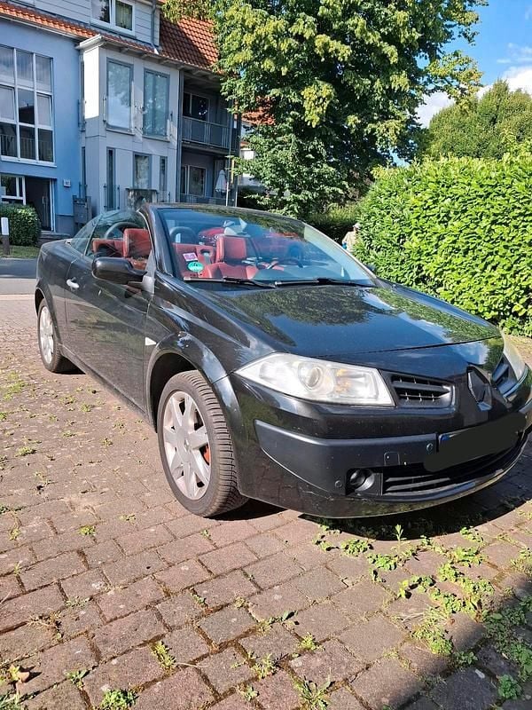 Schwarz Gebraucht 2008 Renault Mégane Cabriolet Cabrio | 3.600 € (Fairer Preis) - Bild 1/4