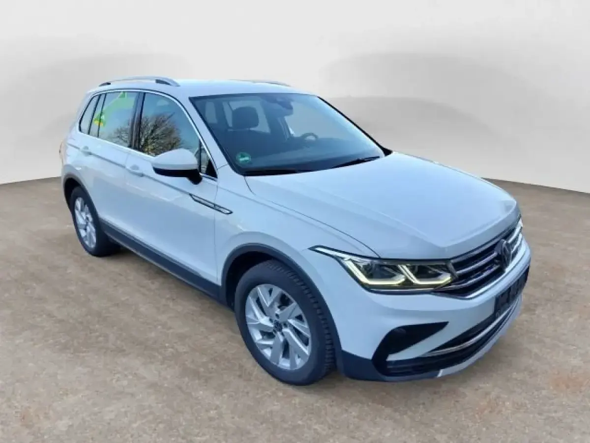 Gebraucht VW Tiguan Elegance 150 PS (110 kW) 2024 SUV