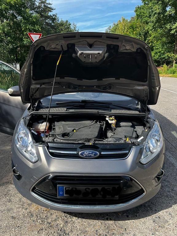 Gebraucht Ford Grand C-Max Titanium 116 PS (85 kW) 2012 Braun Van / Kleinbus