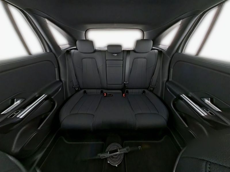 Gebraucht Mercedes EQA350 214 kW (292 PS) 2024 Grau SUV