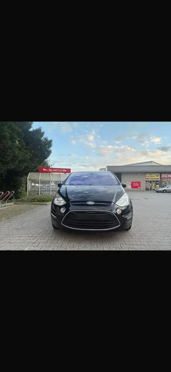 Gebraucht Ford S-MAX S 140 PS (102 kW) 2012 Schwarz Van / Kleinbus