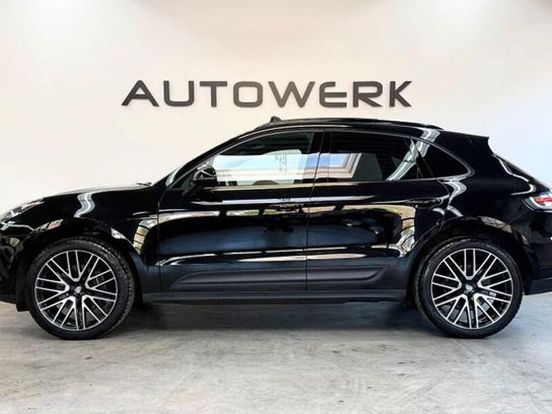 Gebraucht Porsche Macan 265 PS (194 kW) 2021 Schwarz SUV