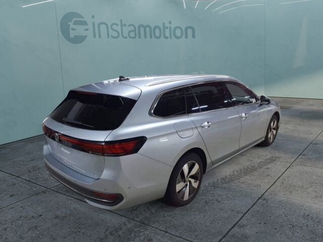 Gebraucht VW Passat Business 150 PS (110 kW) 2024 Silber Kombi
