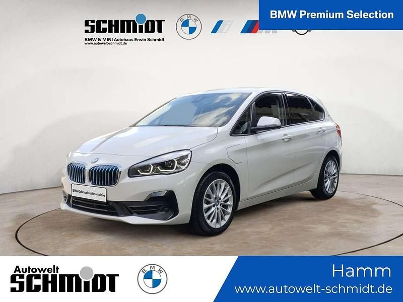Mineralweiß metallic Gebraucht 2019 BMW 225 Active Tourer Van / Kleinbus | 17.390 € (Fairer Preis) - Bild 1/3