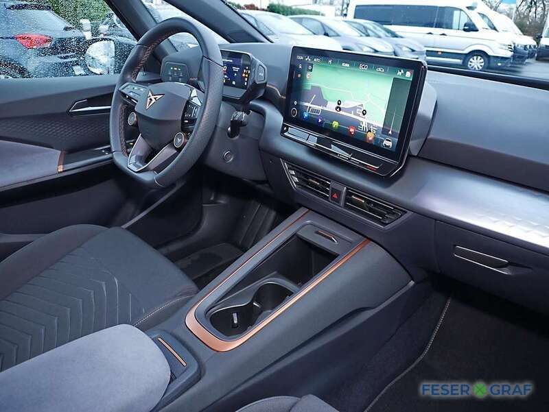 Gebraucht Cupra Born e-Boost 169 kW (231 PS) 2023 Quasargrau Kleinwagen