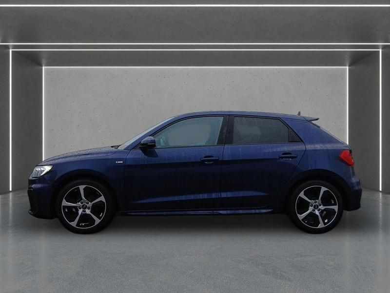 Gebraucht Audi A1 Sportback S-Line 95 PS (69 kW) 2025 Navarrablau metallic Kleinwagen
