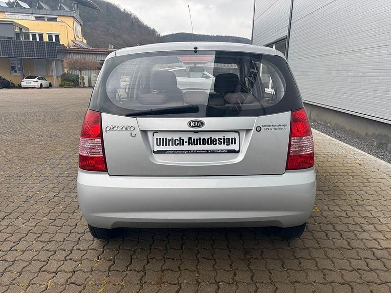 Gebraucht Kia Picanto LX 65 PS (47 kW) 2007 Silber Kleinwagen