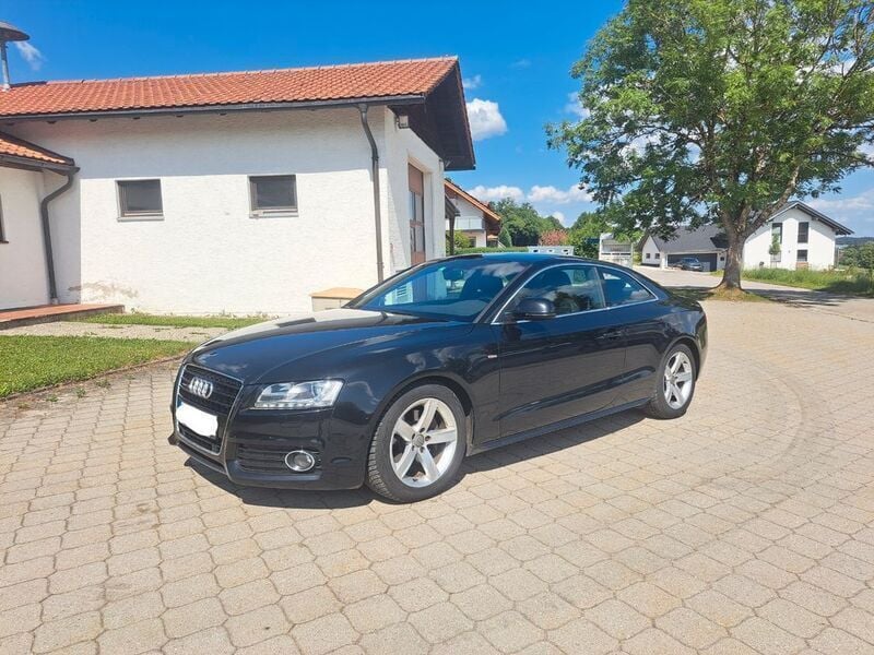 Schwarz Gebraucht 2008 Audi A5 S-Line Coupé | 10.850 € - Bild 1/4