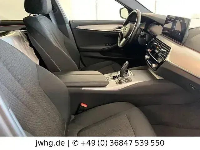 Używany BMW 520 Performance 190 KM (139 kW) 2022 Czarny Kombi