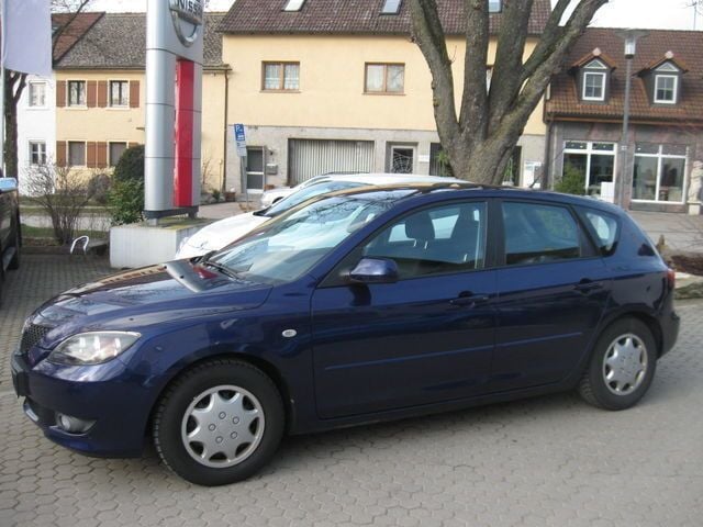 Gebraucht Mazda 3 Comfort 105 PS (77 kW) 2004 Blau metallic Limousine