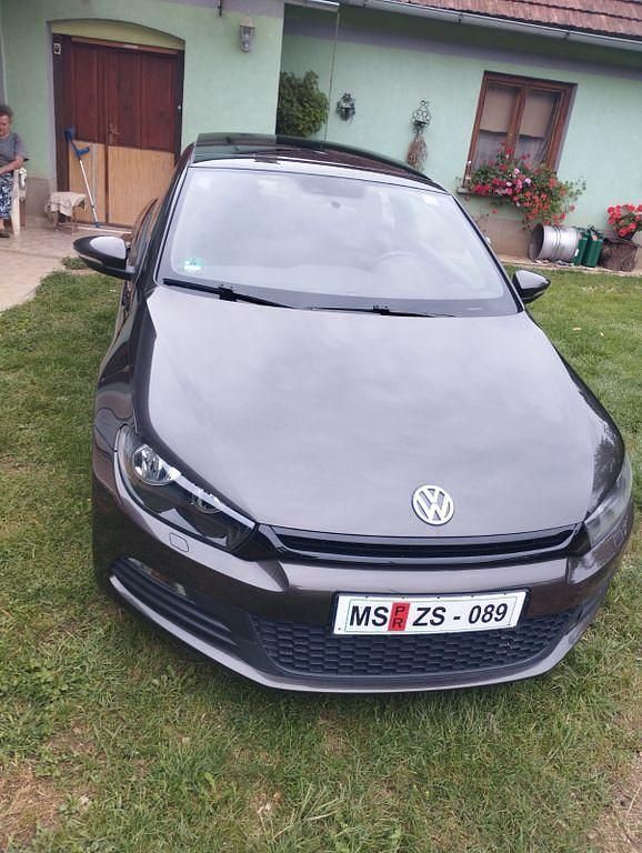 Usata VW Scirocco 140 CV (102 kW) 2011 Marrone Coupé