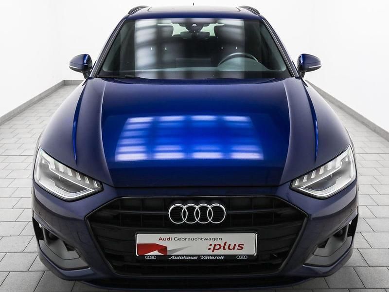 Gebraucht Audi A4 Advanced 204 PS (150 kW) 2021 Navarrablau metallic (metallic) Kombi