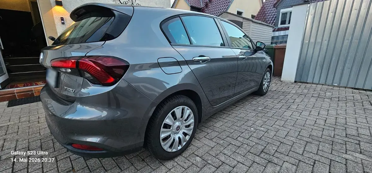Gebraucht Fiat Tipo 95 PS (69 kW) 2017 Grau Limousine