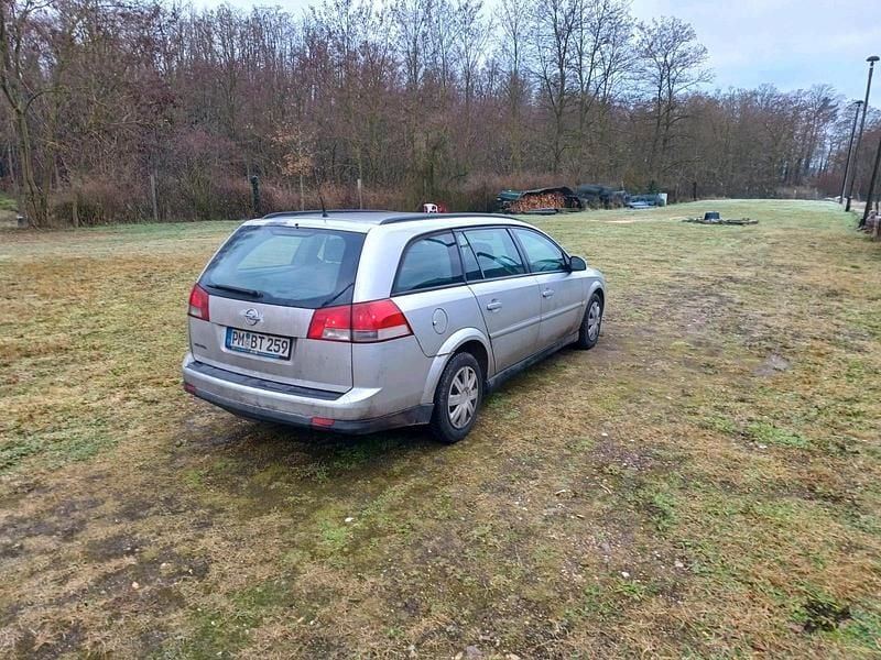 Gebraucht 2004 Opel Vectra Kombi | 600 € (Fairer Preis) - Bild 1/4