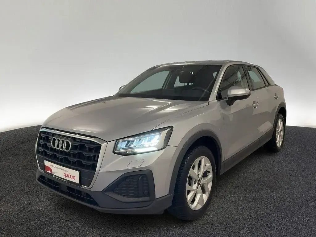 Gebraucht Audi Q2 Comfort 150 PS (110 kW) 2023 Florettsilber metallic SUV