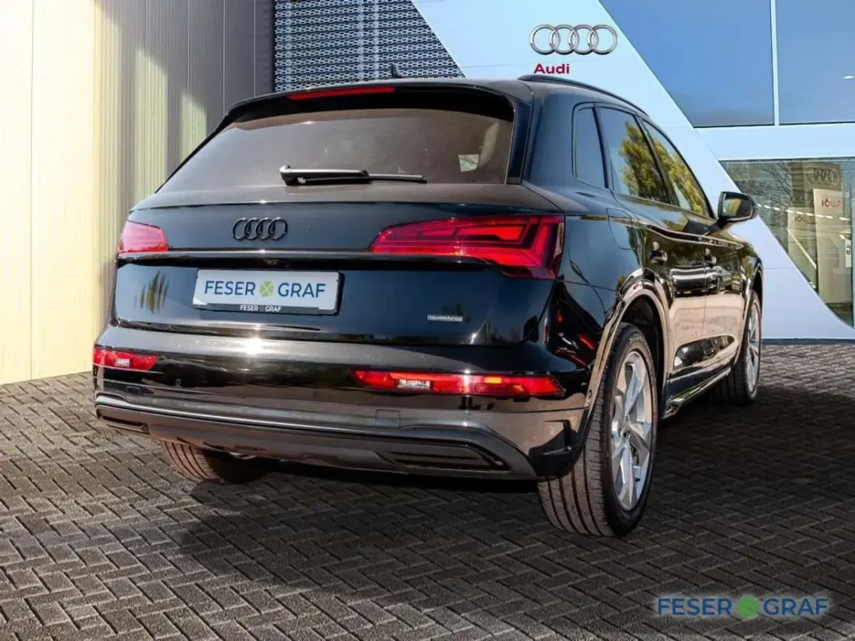 Gebraucht Audi Q5 Advanced 286 PS (210 kW) 2022 Mythosschwarz metallic SUV