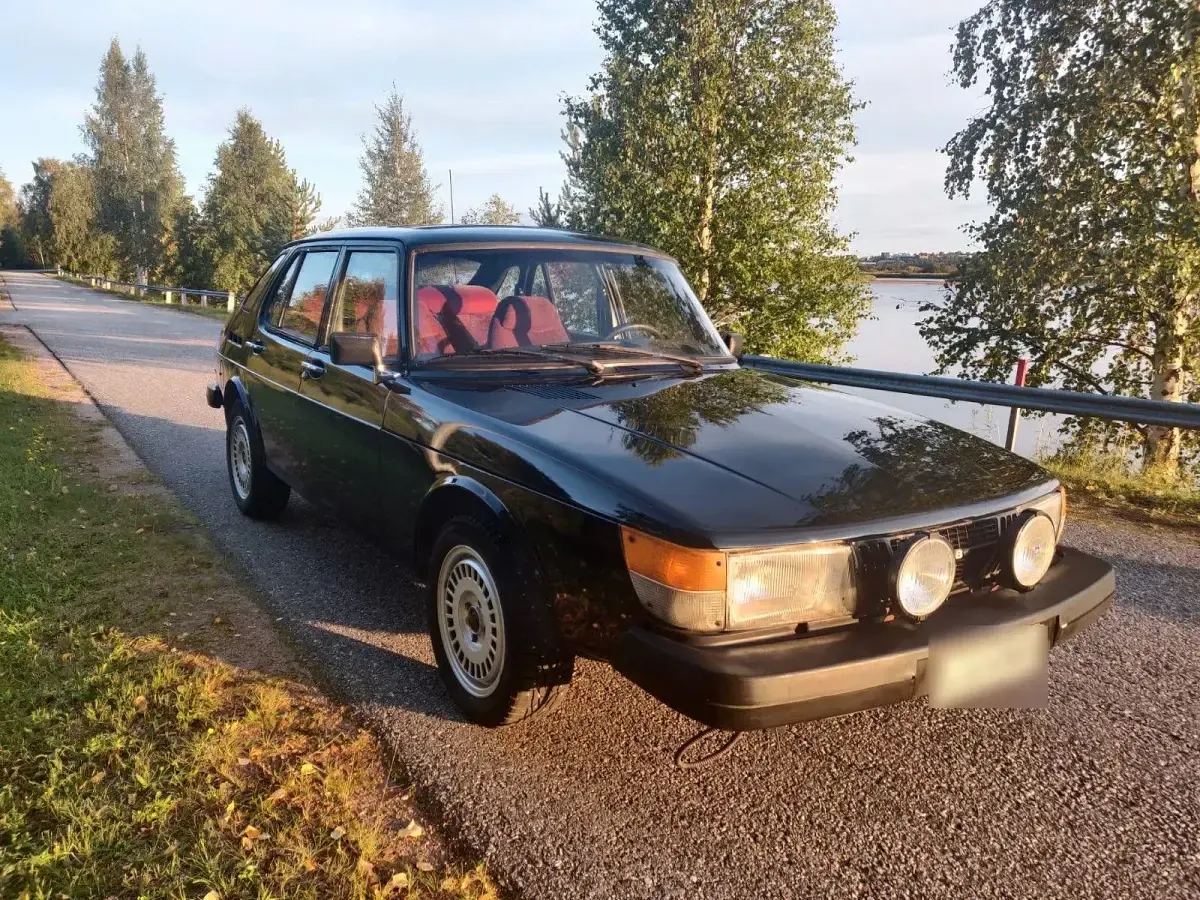Gebraucht Saab 900 145 PS (106 kW) 1979 Schwarz Coupé