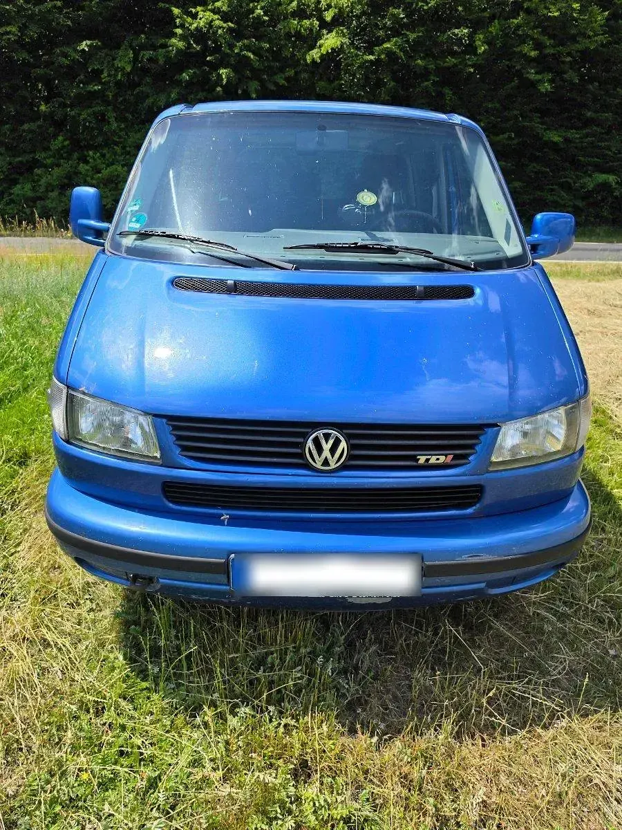 Gebraucht VW Multivan 151 PS (111 kW) 1999 Blau Van / Kleinbus