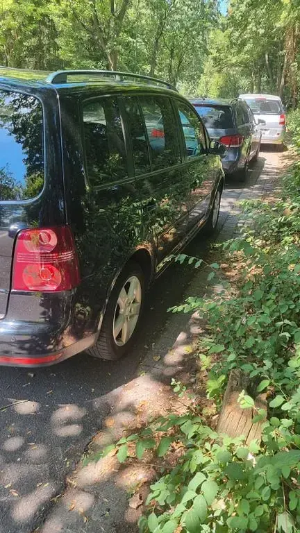 Gebraucht VW Touran 140 PS (102 kW) 2009 Schwarz Van / Kleinbus