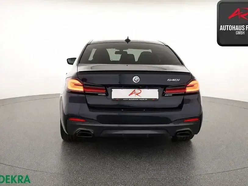 Gebraucht BMW 540 M Sport 333 PS (244 kW) 2023 Schwarz Limousine