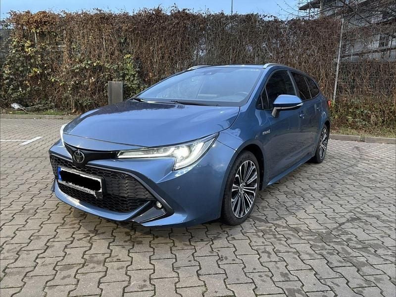 Gebraucht Toyota Corolla Team 184 PS (135 kW) 2020 Blau Kombi