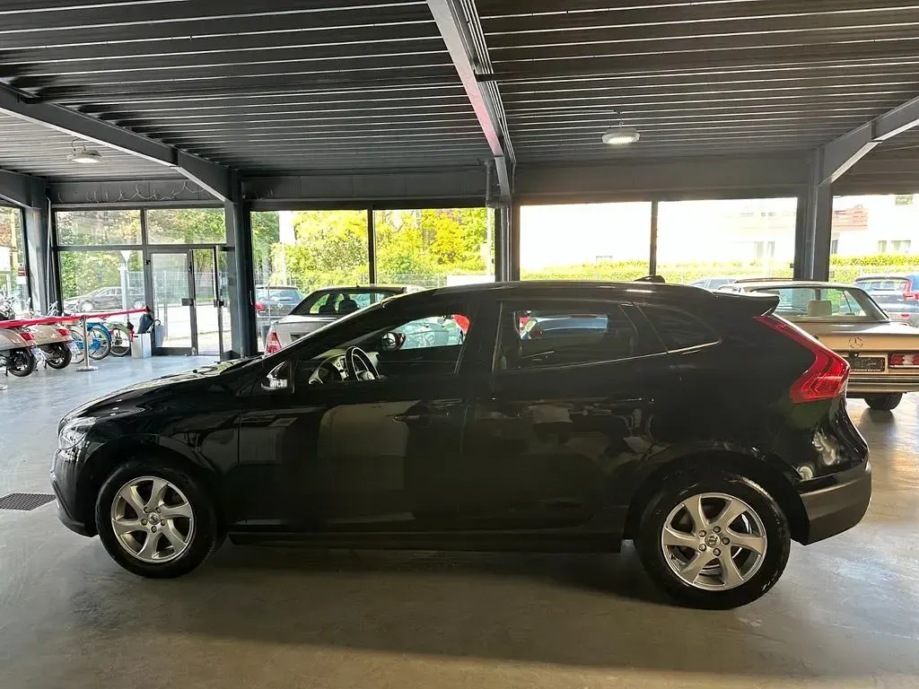 Gebraucht Volvo V40 CC 152 PS (111 kW) 2017 Black stone Kombi