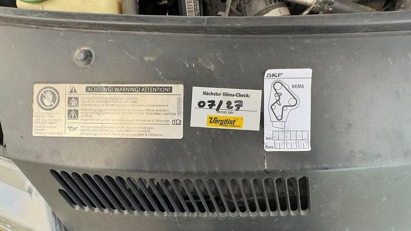 Gebraucht VW T6 150 PS (110 kW) 2016 Grau Van