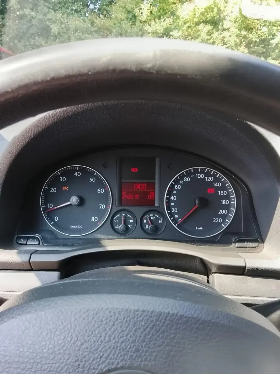 Gebraucht VW Golf V 2004 Silber Kleinwagen