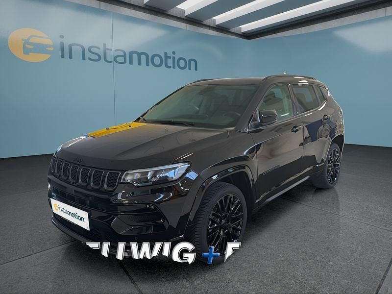 Gebraucht Jeep Compass 131 PS (96 kW) 2024 Schwarz SUV