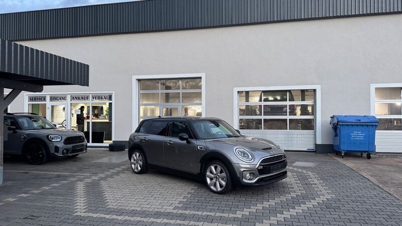 Silber Gebraucht 2017 Mini Cooper SD Clubman Kombi | 19.990 € (Etwas zu teuer) - Bild 1/4