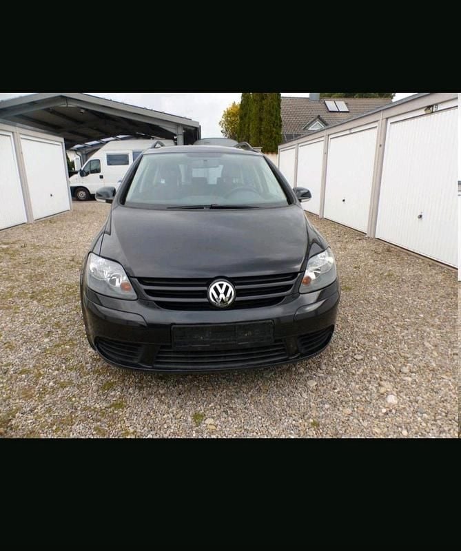 Gebraucht VW Golf Plus Cross 102 PS (75 kW) 2008 Schwarz Van / Kleinbus