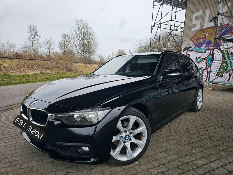 Second-hand BMW 320 186 CP (136 kW) 2017 Negru Break