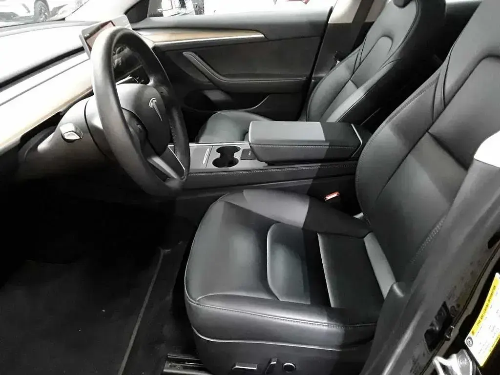 Used Tesla Model 3 RWD 239 kW (325 HP) 2022 Black Sedan