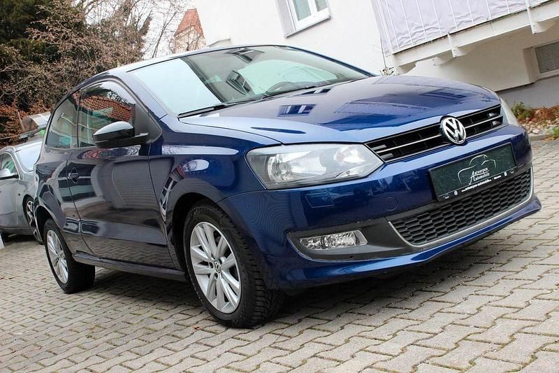 Gebraucht VW Polo Style 105 PS (77 kW) 2012 Blau Kleinwagen
