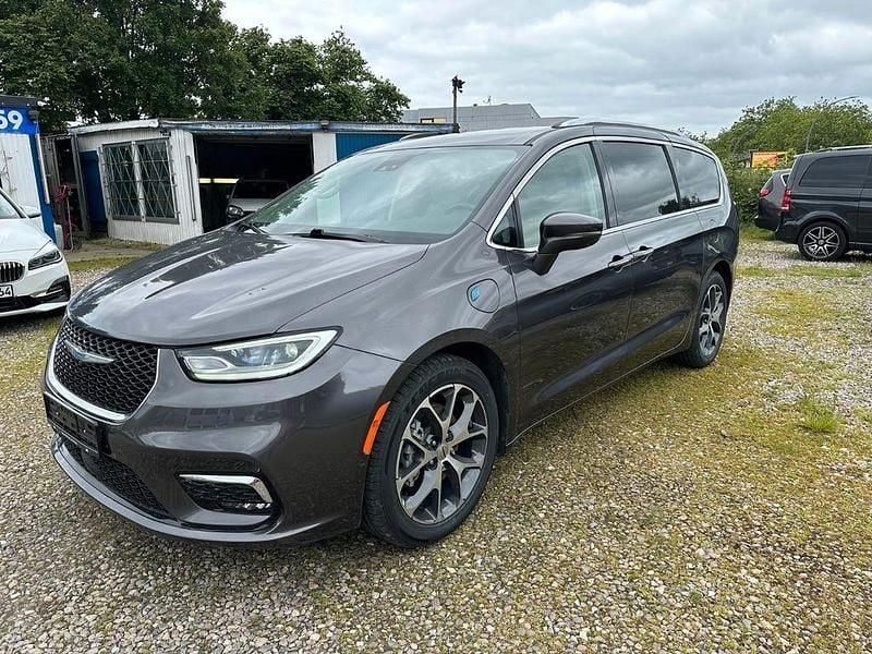 Gebraucht Chrysler Pacifica 291 PS (214 kW) 2021 Grau SUV