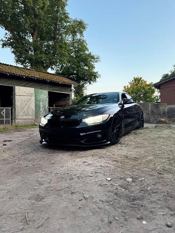 Schwarz Gebraucht 2015 BMW 430 Gran Coupé Performance Coupé | 23.500 € (Etwas zu teuer) - Bild 1/4