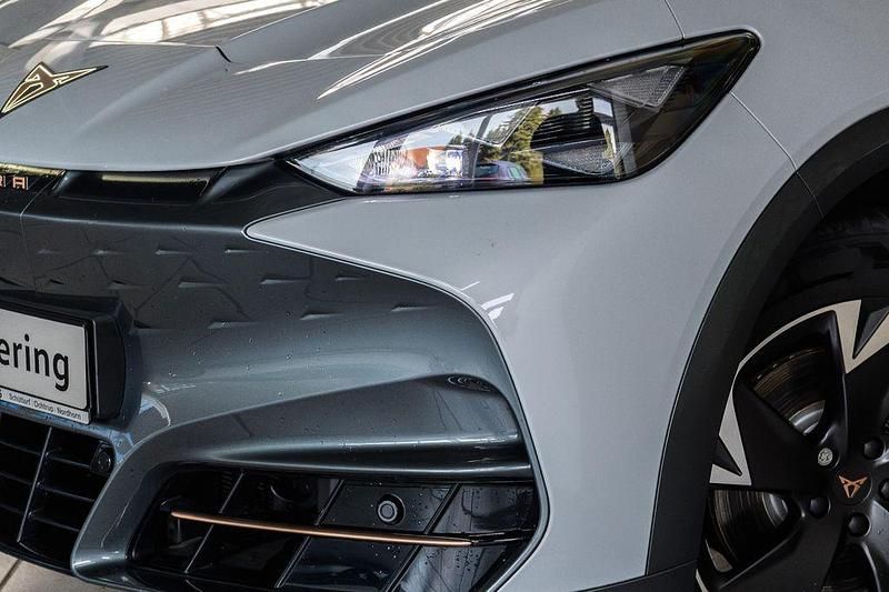 Gebraucht Cupra Tavascan 210 kW (286 PS) 2025 Silber SUV