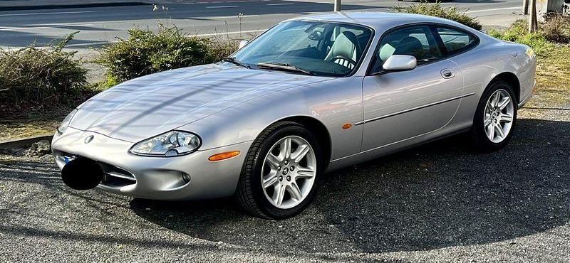 Silber Gebraucht 2000 Jaguar XK8 Coupé | 18.500 € (Superpreis) - Bild 1/4