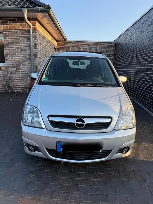 Gebraucht Opel Meriva 95 PS (69 kW) 2008 Silber Van / Kleinbus
