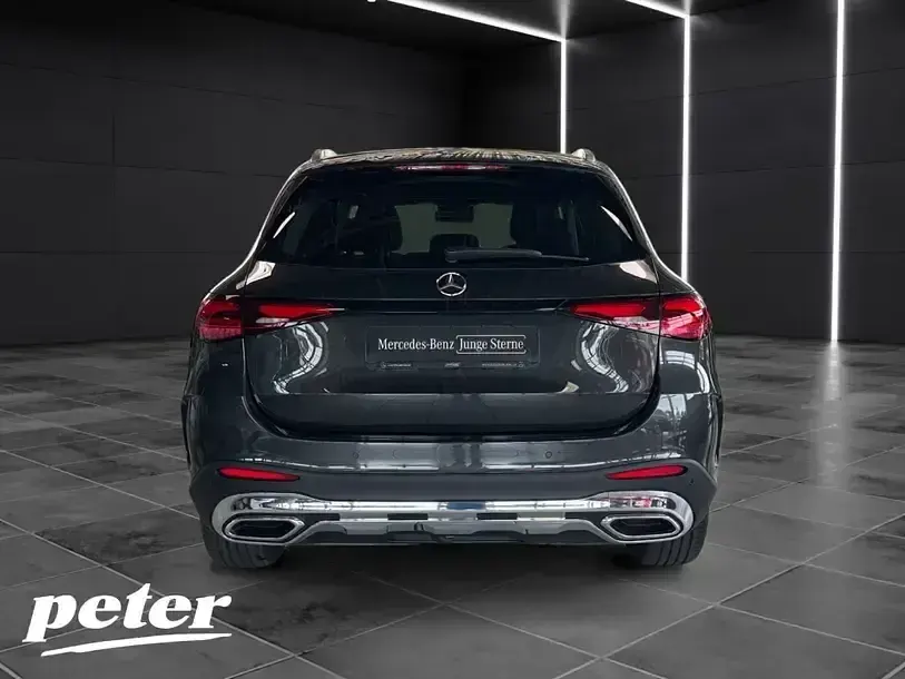 Gebraucht Mercedes GLC300 AMG 269 PS (197 kW) 2025 Metalliclack graphitgrau SUV