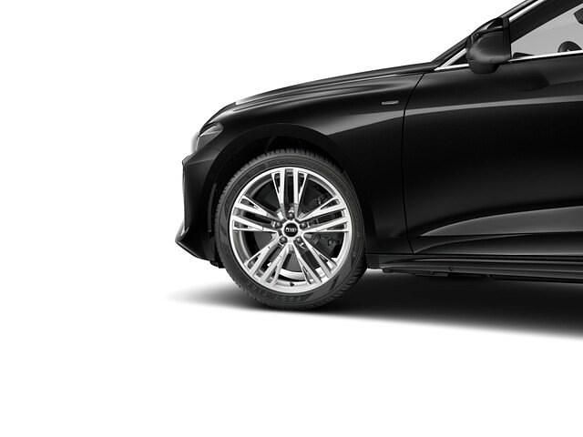 Gebraucht Audi A5 299 PS (219 kW) 2025 Mythosschwarz metallic Kombi