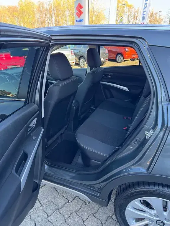 Gebraucht Suzuki SX4 S-Cross Comfort 140 PS (102 kW) 2019 Grau SUV